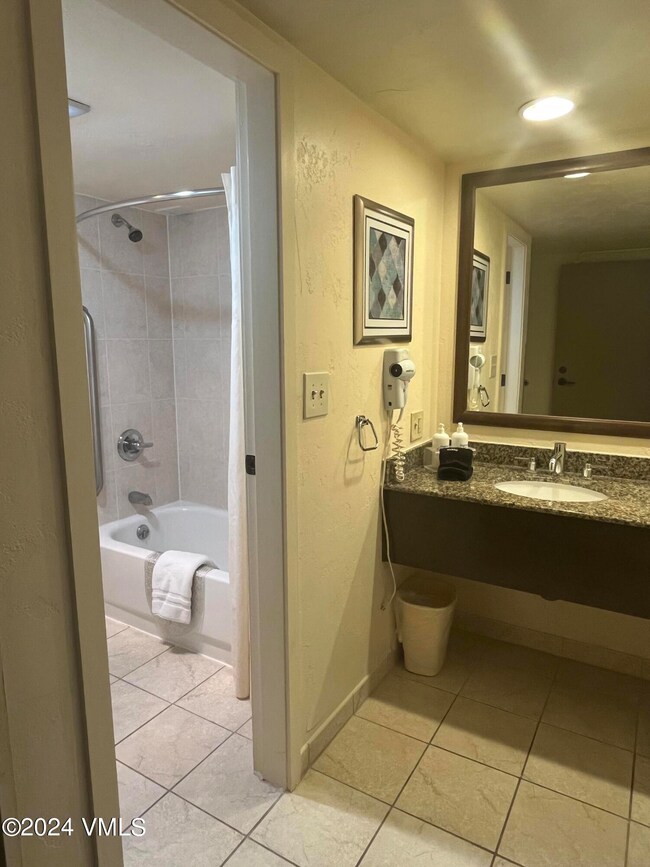 2404 primary bath