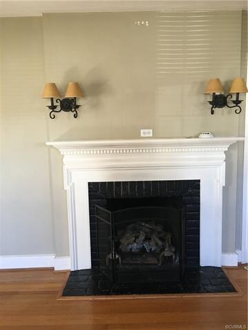 This fireplace is propane.