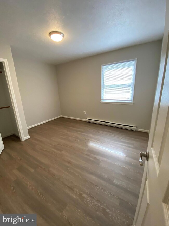 23970 Maypole Rd unit E, Leonardtown, MD 20650 - photo 5