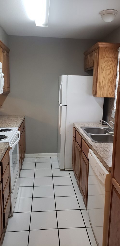 Kitchen with appliances