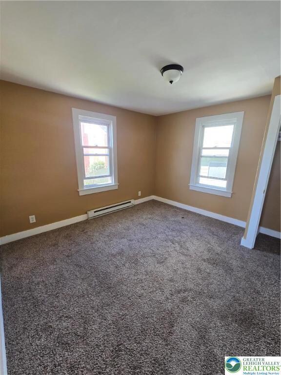 219 E Main St unit 2, Pen Argyl, PA 18072 - photo 3