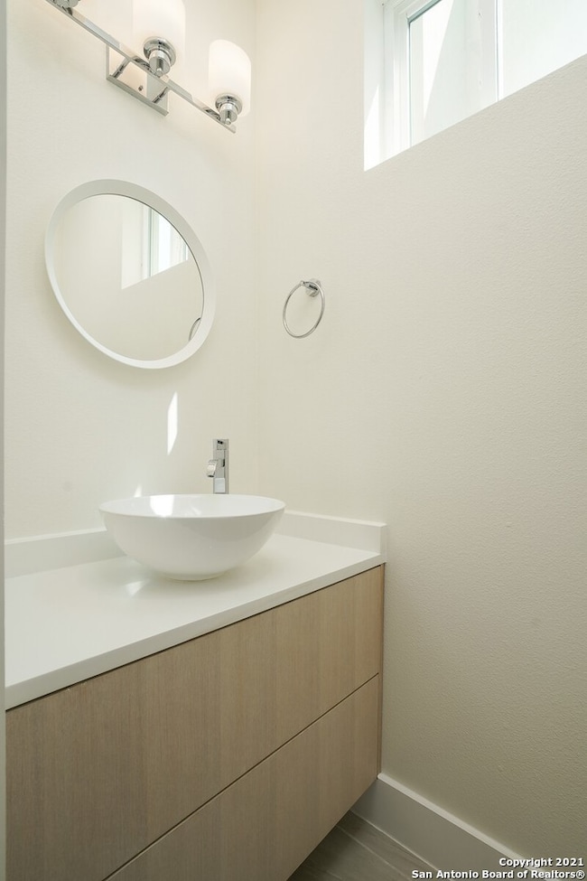 410 Everest Ave, San Antonio, TX 78209 - photo 6