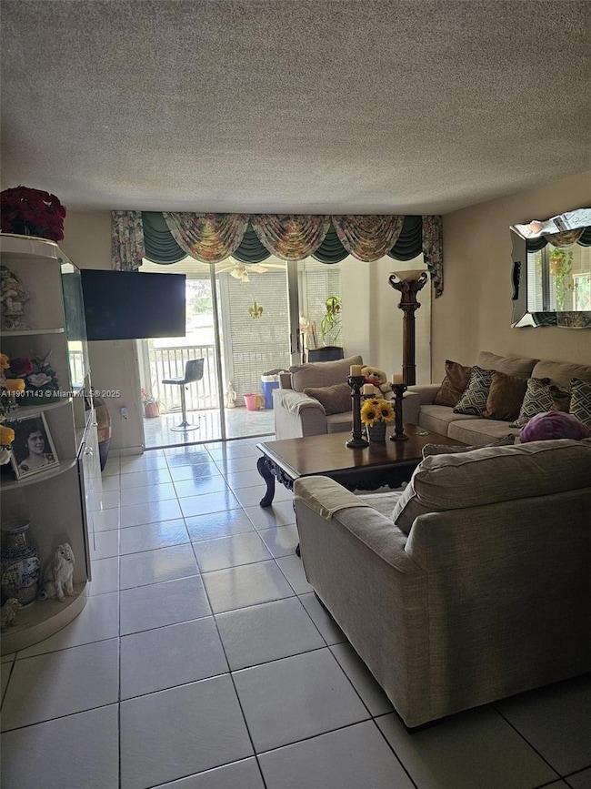 1670 NE 191st St unit 1093, Miami, FL 33179 - photo 4