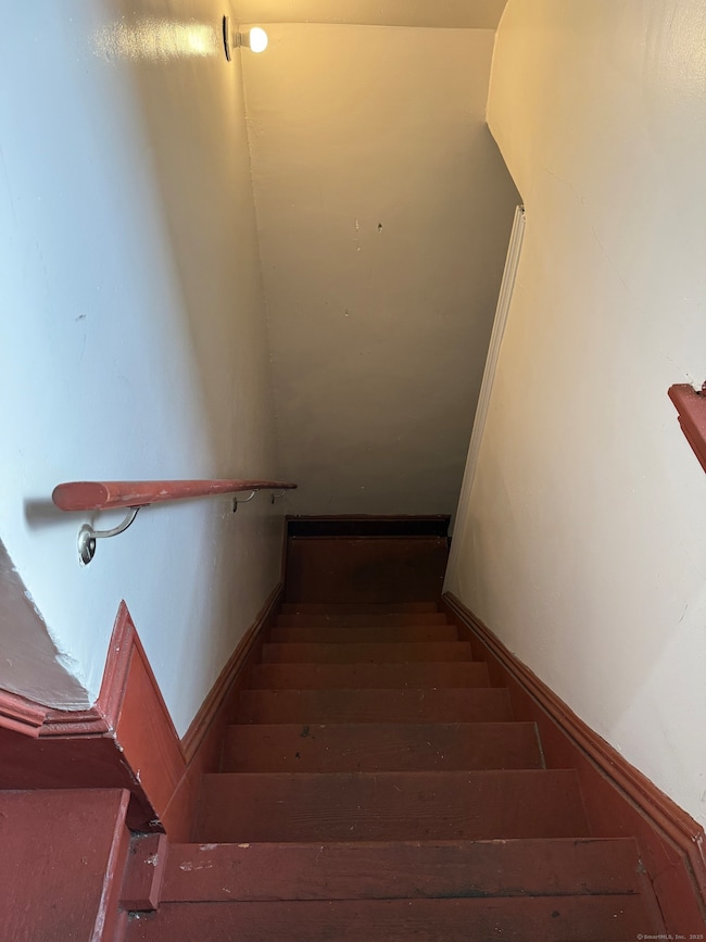 59 Myrtle Ave unit 61, Bridgeport, CT 06604 - photo 6