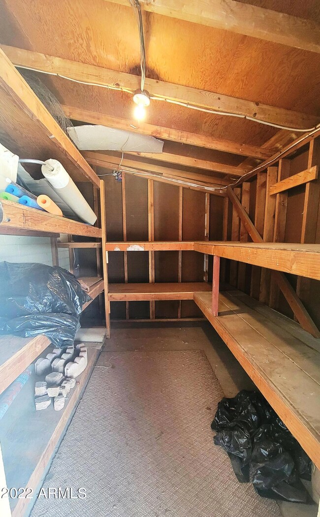 9x7 storage room