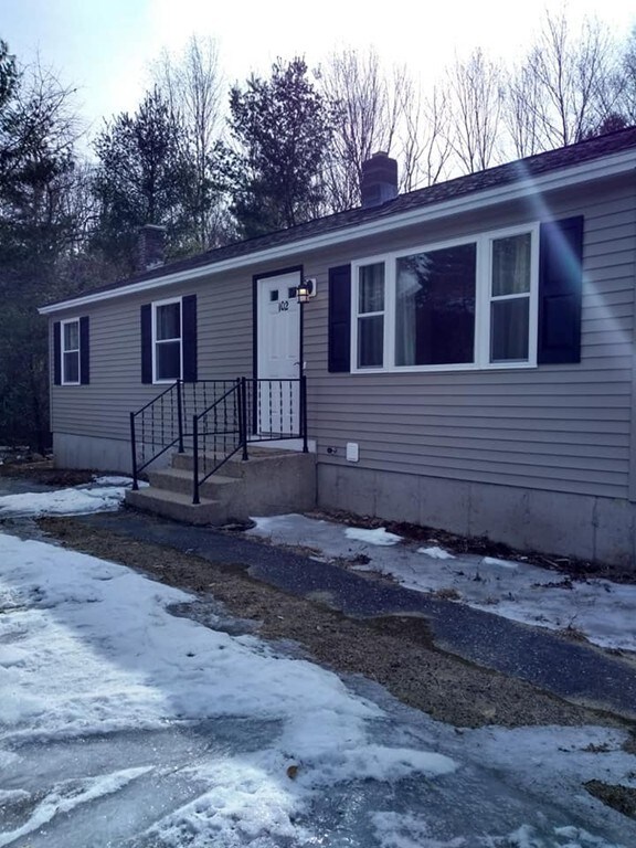 102 Mattawa Cir, Orange, MA 01364 - photo 2