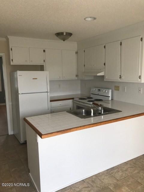2BED KITCHEN