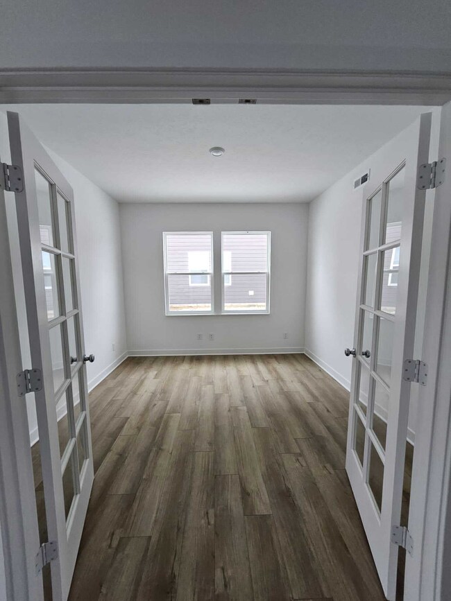 17279 Gresham Ln, Westfield, IN 46074 - photo 6