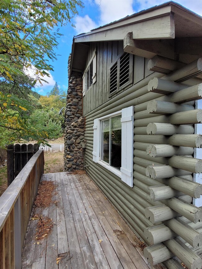 640 Wilcox St, Etna, CA 96027 - photo 3