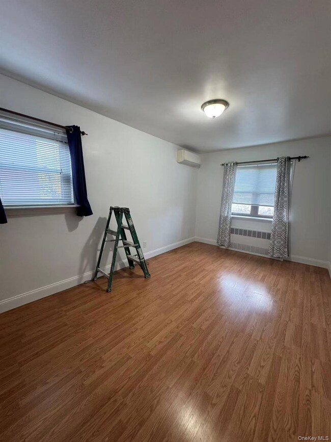 52-02 62nd St unit 1FL, Flushing, NY 11378 - photo 4