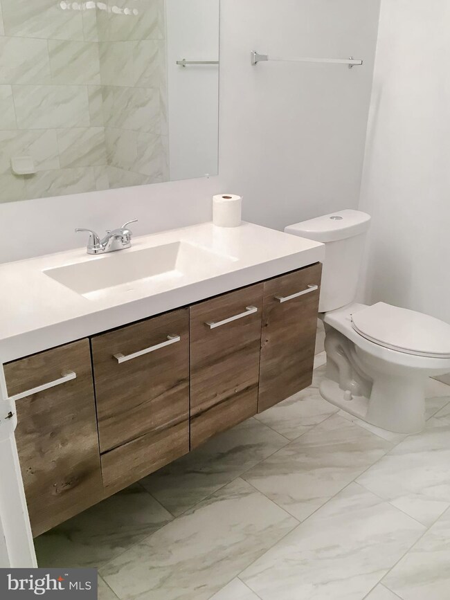 8231G Kings Charter Ln unit 105, West Springfield, VA 22152 - photo 6