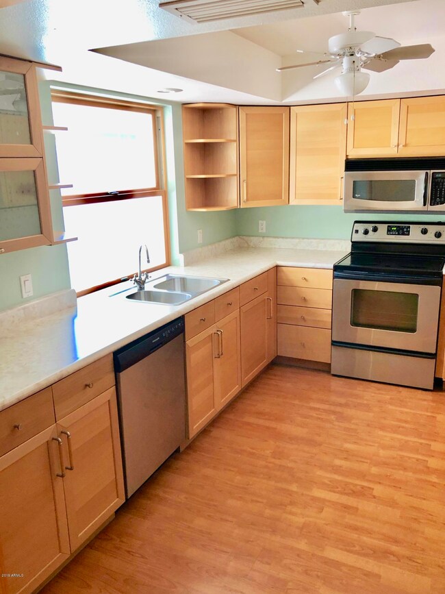 2067 E Cairo Dr, Tempe, AZ 85282 - photo 7