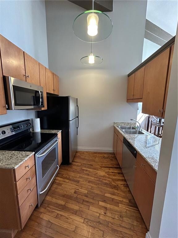 Kitchen - view 1
