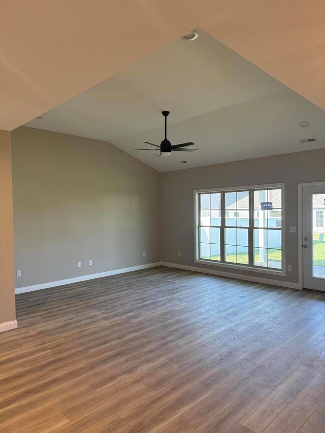 1105 Squirrel Nest Ln, Lexington, KY 40509 - photo 5