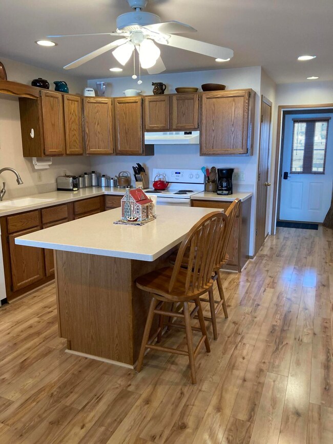 Kitchen 10