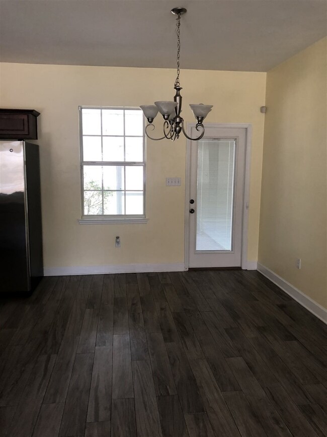 309 Parkside Cir, Crawfordville, FL 32327 - photo 6