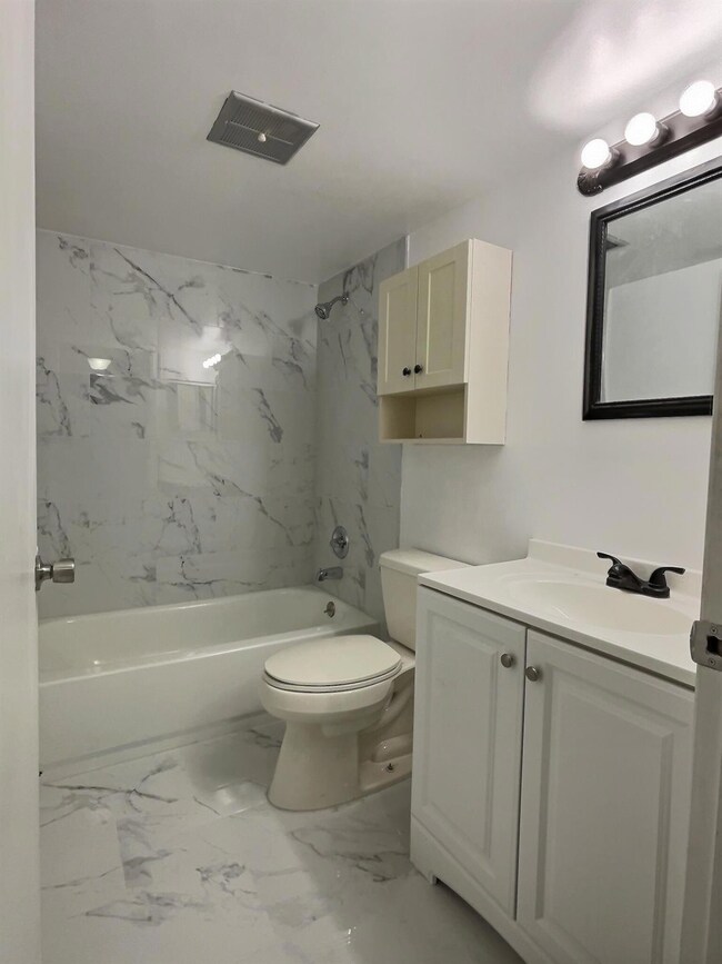 7620 NW 18th St unit 203, Margate, FL 33063 - photo 6