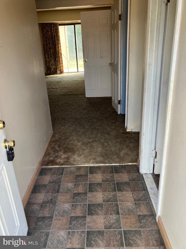 309 Via Cascata Dr, Clementon, NJ 08021 - photo 7