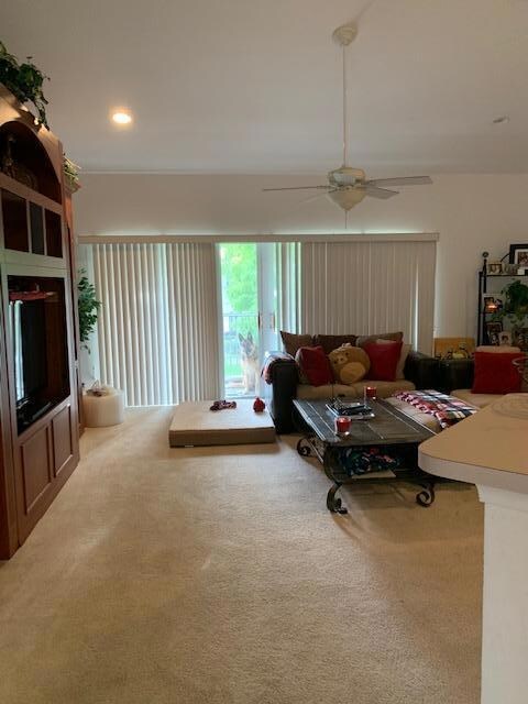 12586 Shoreline Dr, Wellington, FL 33414 - photo 3