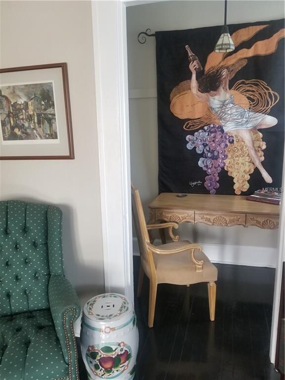 Office Alcove with more space on each side of the desk