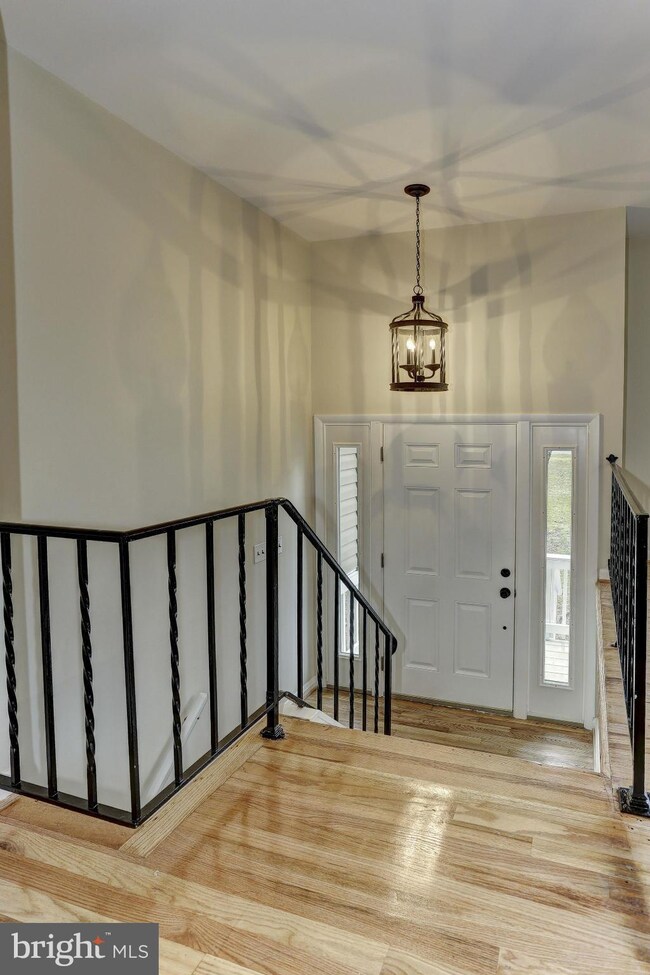 5010 Durham Rd E, Columbia, MD 21044 - photo 2