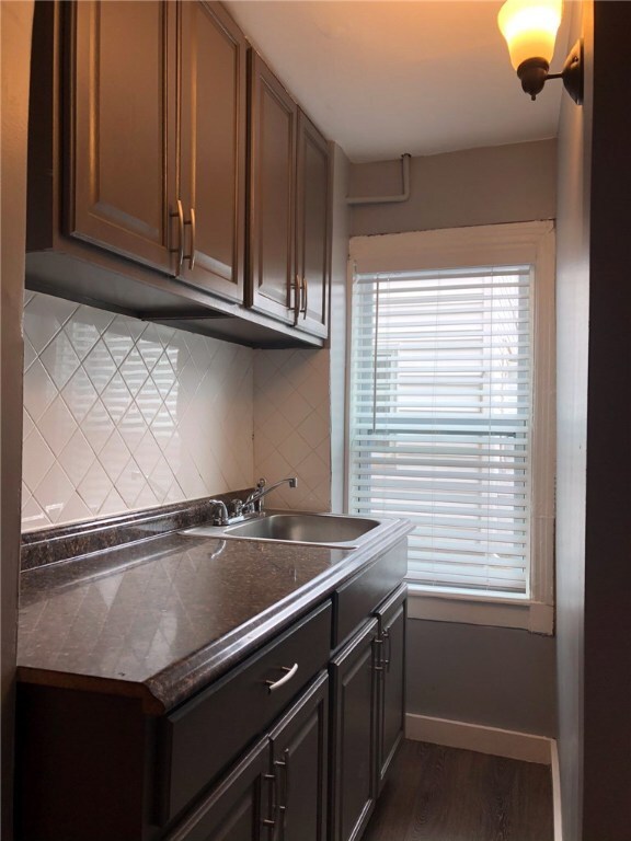 25 Weeden St unit 1R, Providence, RI 02903 - photo 4