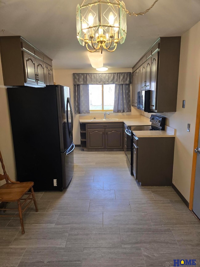 529 Skyway Rd, Lincoln, NE 68505 - photo 4