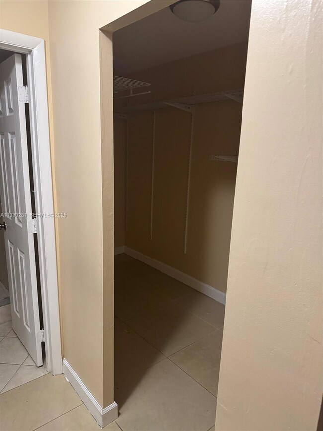 2980 NW 55th Ave unit 1D, Lauderhill, FL 33313 - photo 6