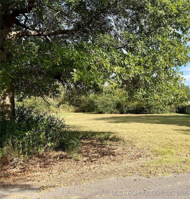 2502 Haskell St, Muskogee, OK 74403 - photo 2