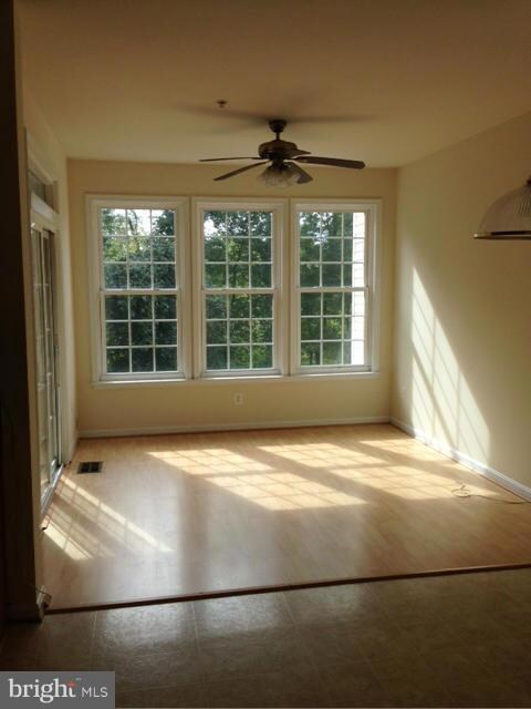 2472 Cheyenne Dr unit 11, Gambrills, MD 21054 - photo 3