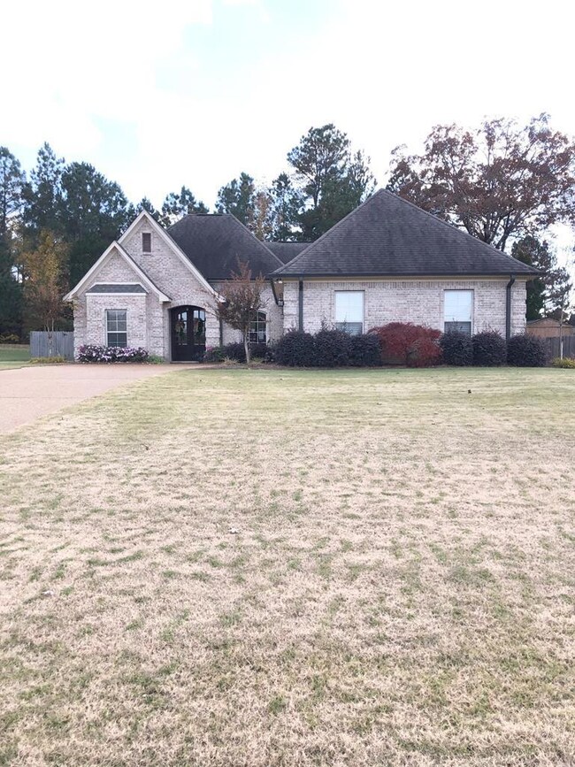 1226 Westbrook Dr, Oxford, MS 38655 - photo 2