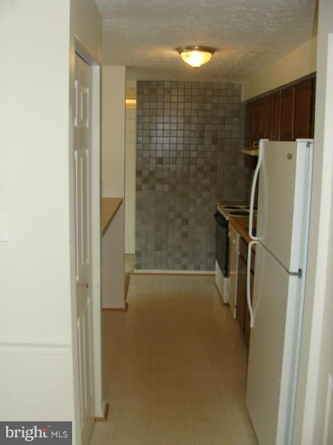 12407 Hickory Tree Way unit L, Germantown, MD 20874 - photo 5