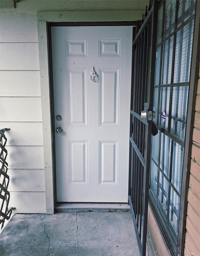 9090 S Braeswood Blvd unit 74, Houston, TX 77074 - photo 2