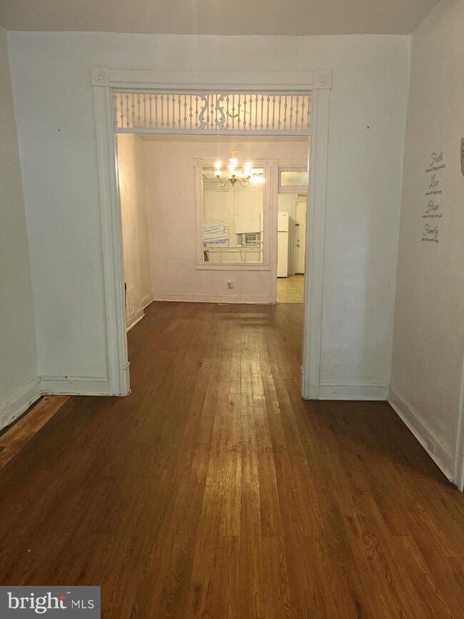 514 Poplar Grove St, Baltimore, MD 21223 - photo 3