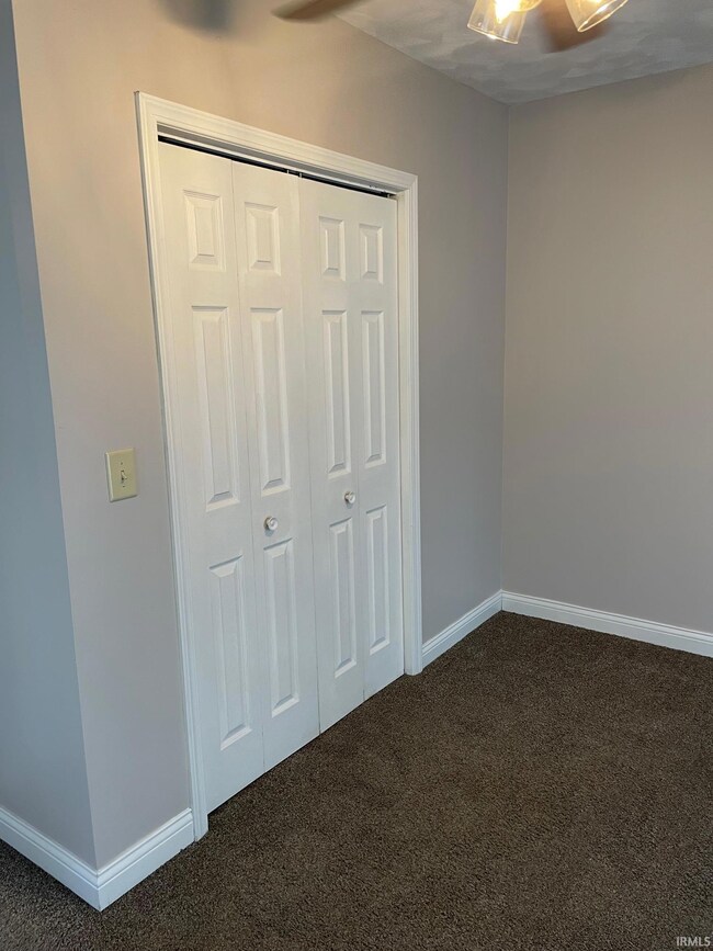 909 E Vincennes St, Linton, IN 47441 - photo 7