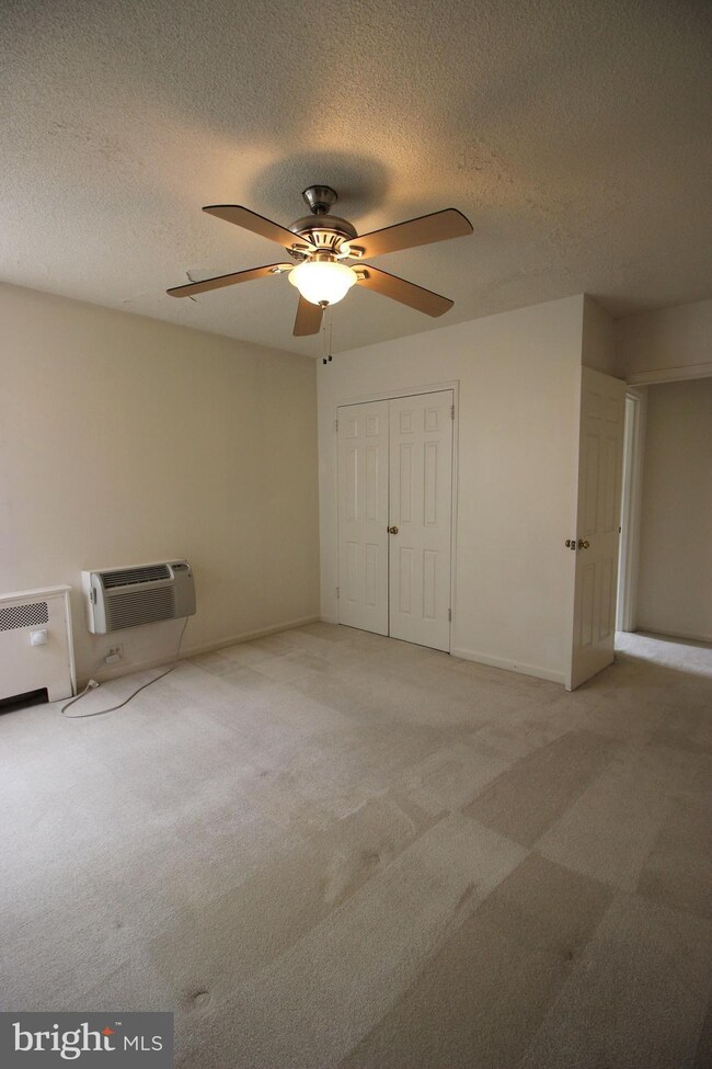 4322 2nd Rd N unit 43222, Arlington, VA 22203 - photo 7