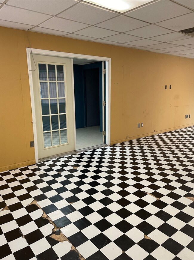 622 Uvalde Rd, Houston, TX 77015 - photo 5