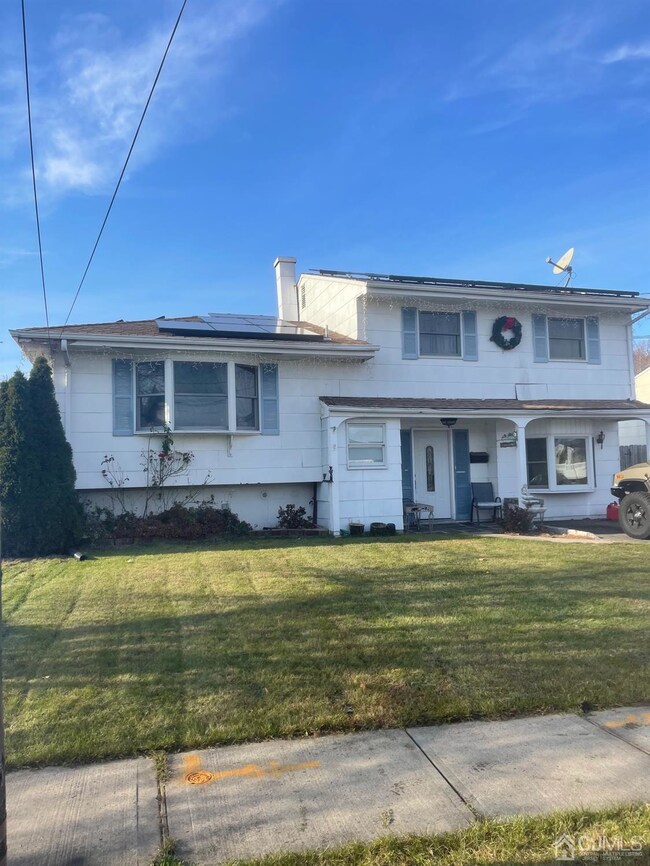 183 Rosewood Ln, Port Reading, NJ 07064 - photo 3