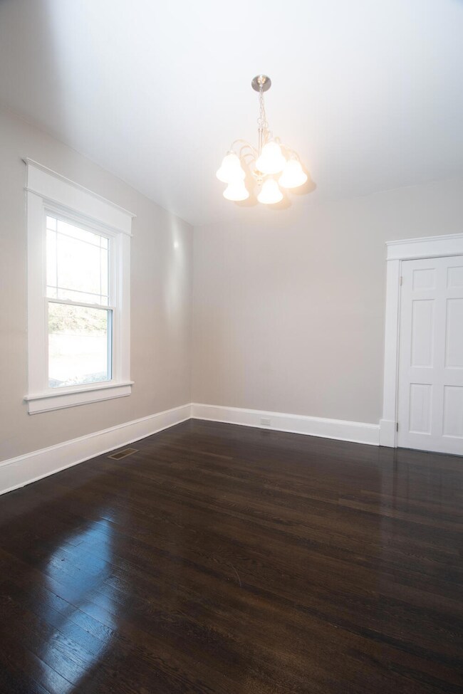 1002diningroom