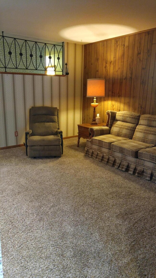 626 Canterbury Ct, Newark, OH 43055 - photo 7