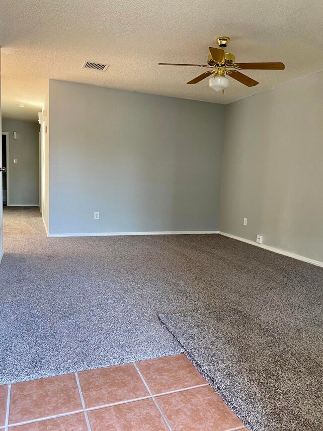 14253 Desert Fire Ct, Horizon City, TX 79928 - photo 6