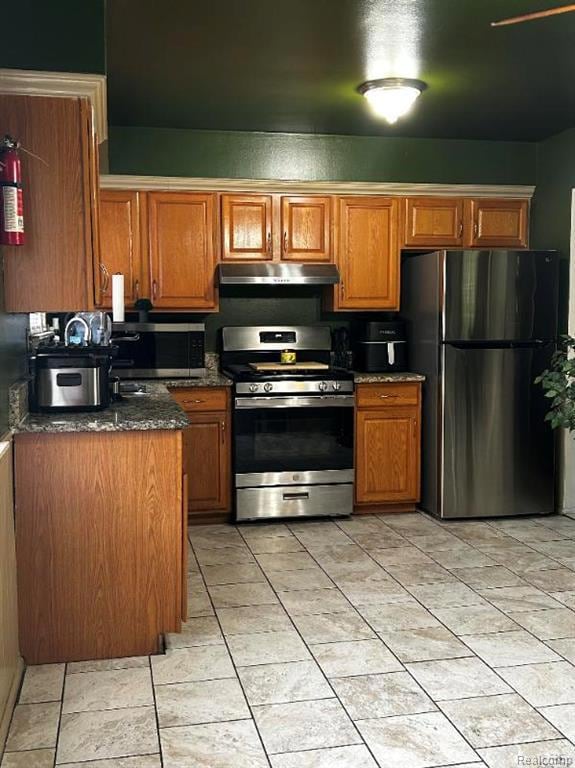 22505 Rein Ave, Eastpointe, MI 48021 - photo 5