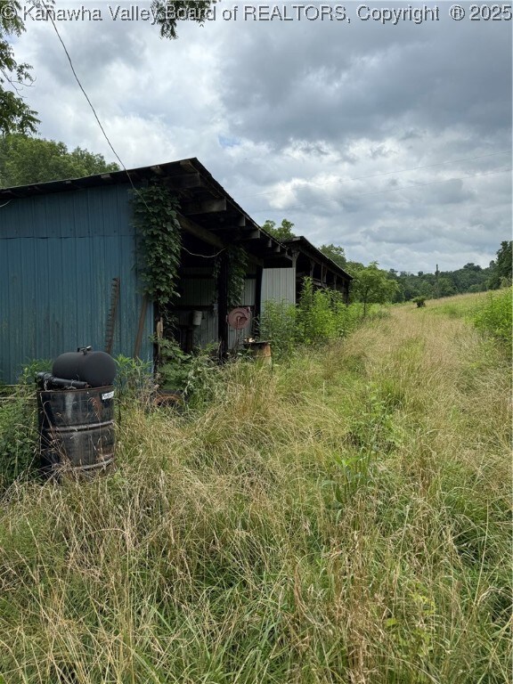 961 Road Run, Elizabeth, WV 26143 - photo 4