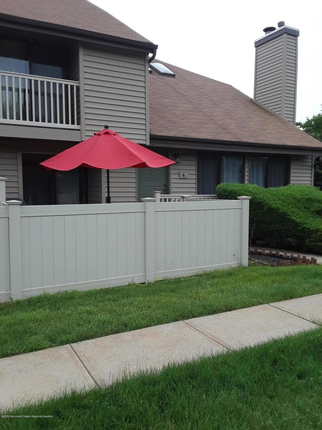 6 Cotswold Cir unit 8.06, Ocean, NJ 07712 - photo 3
