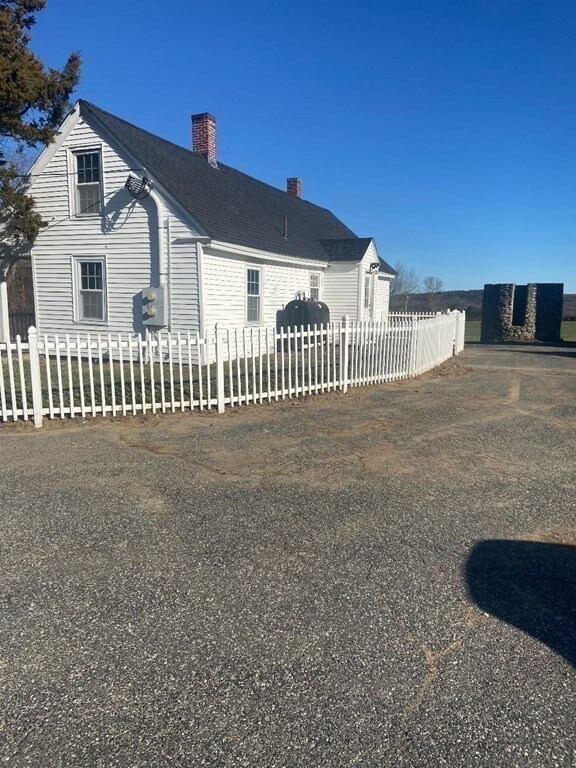 116 Milford Rd unit A, South Grafton, MA 01560 - photo 3