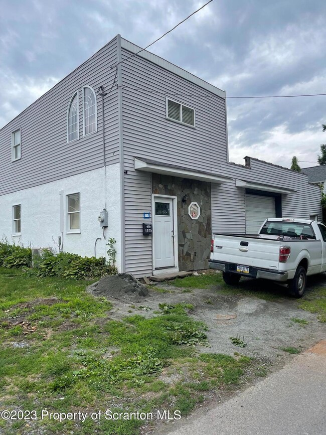 459 Foote Ave, Duryea, PA 18642 - photo 3