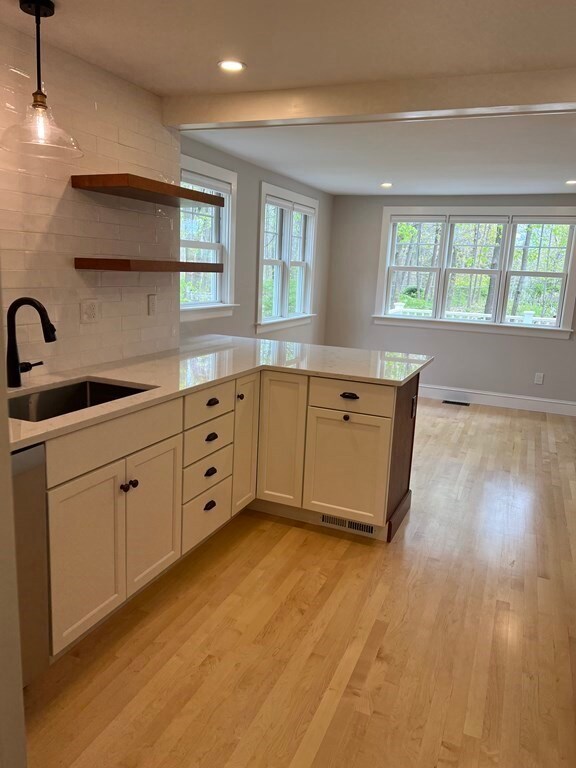 41 Village Rd, East Weymouth, MA 02189 - photo 6