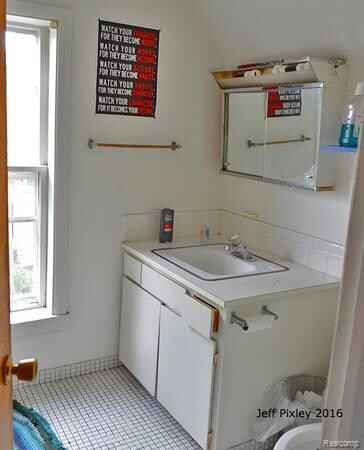 921 Mary Unit 4 St, Ann Arbor, MI 48104 - photo 4