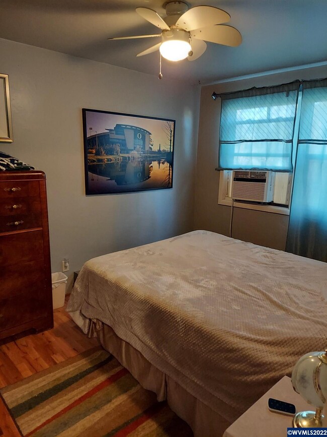 6870 Main St, Springfield, OR 97478 - photo 5