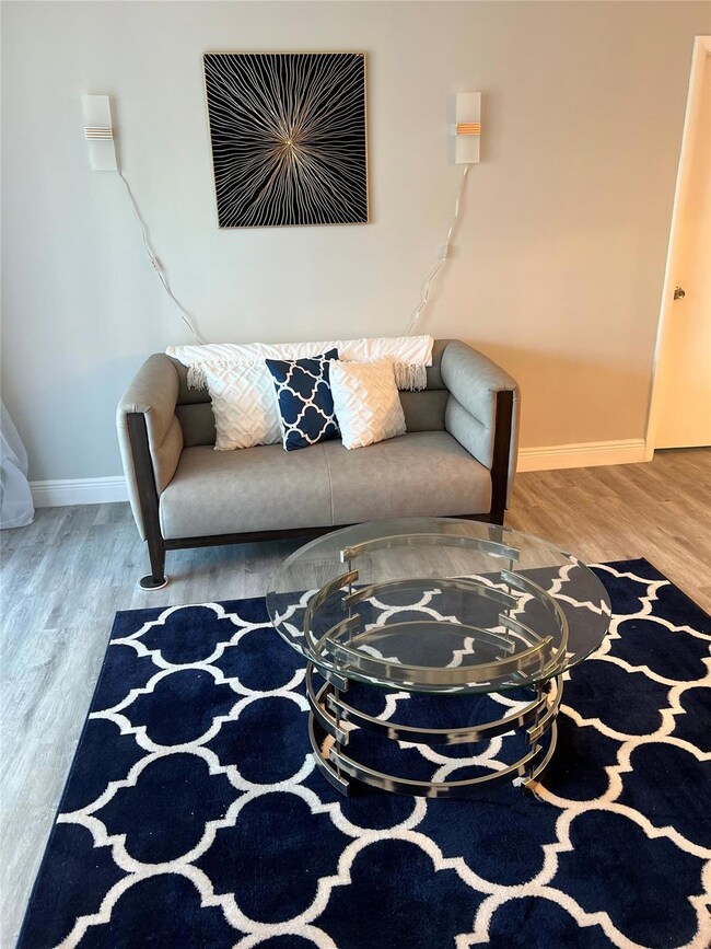 9070 Lime Bay Blvd unit 209, Tamarac, FL 33321 - photo 6